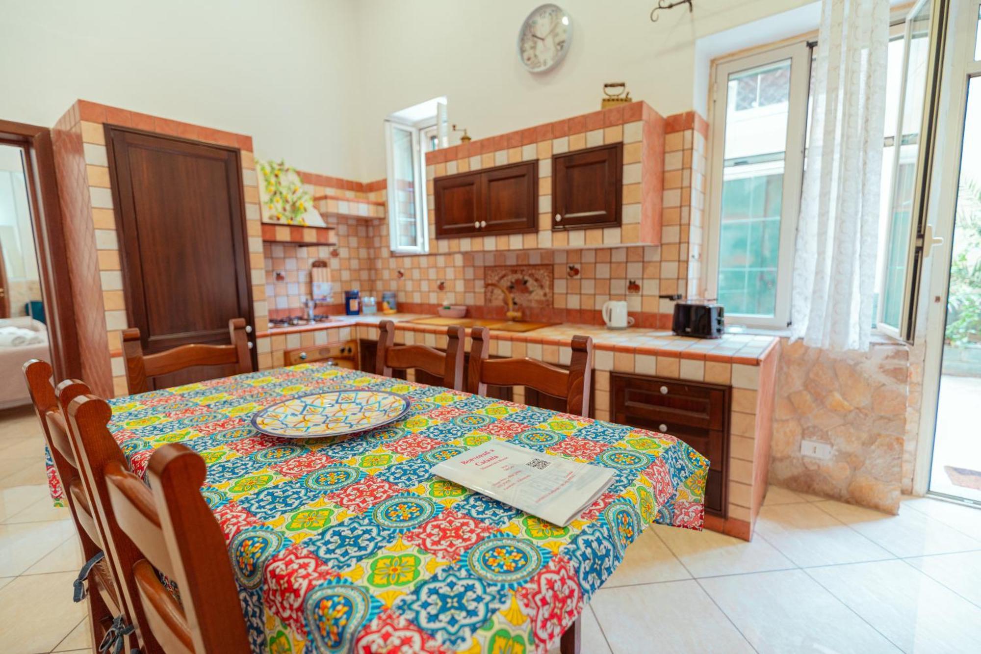 Вилла Monserrato House Катания Экстерьер фото